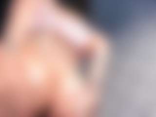 Giannasue's Live Sex Cam Show