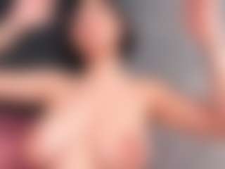 Giannasue's Live Sex Cam Show