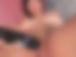Giannasue's Live Sex Cam Show