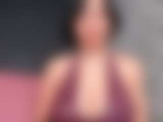 Giannasue's Live Sex Cam Show
