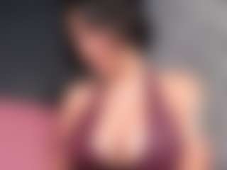 Giannasue's Live Sex Cam Show