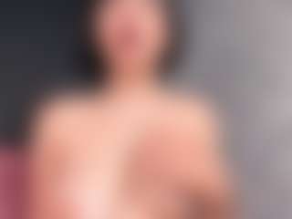 Giannasue's Live Sex Cam Show
