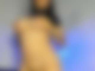 Giannasue's Live Sex Cam Show