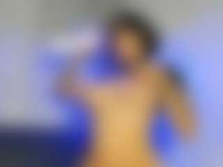 Giannasue's Live Sex Cam Show