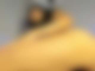 Giannasue's Live Sex Cam Show