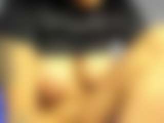 Giannasue's Live Sex Cam Show