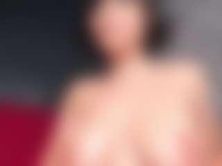 Live cam show with Giannasue - Oral on Camsoda