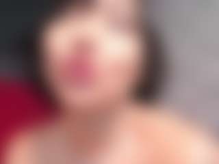 Giannasue's Live Sex Cam Show