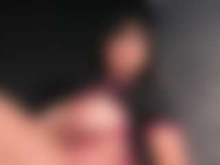 Giannasue's Live Sex Cam Show