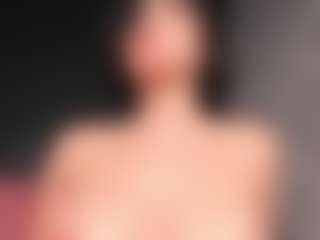 Giannasue's Live Sex Cam Show
