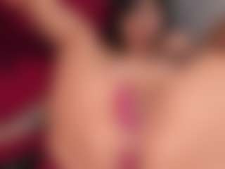 Giannasue's Live Sex Cam Show