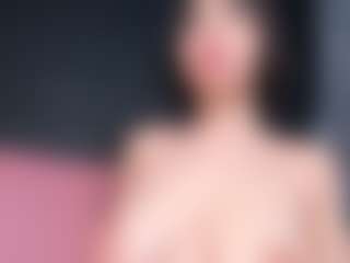 Giannasue's Live Sex Cam Show