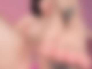 Giannasue's Live Sex Cam Show