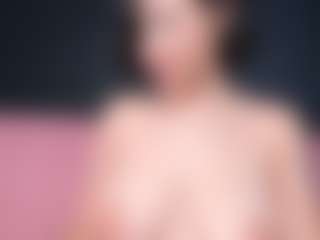Giannasue's Live Sex Cam Show