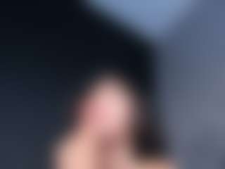 Giannasue's Live Sex Cam Show