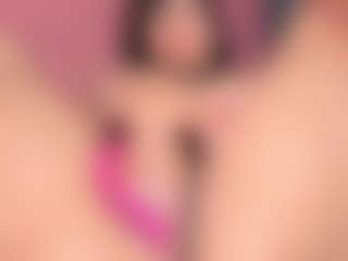 Giannasue's Live Sex Cam Show