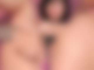 Giannasue's Live Sex Cam Show