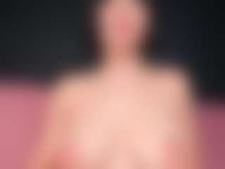 Giannasue's Live Sex Cam Show