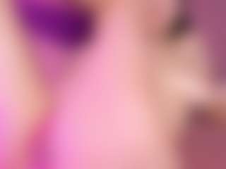 Giannasue's Live Sex Cam Show