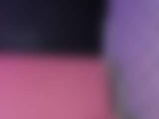 Giannasue's Live Sex Cam Show