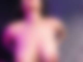 Live cam show with Giannasue - HD Big Tits on TeamSkeetLive