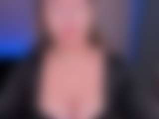 Bianca Pierce's Live Sex Cam Show