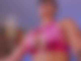 Live cam show with Bianca Pierce - Fingering MILF on Dare Cams
