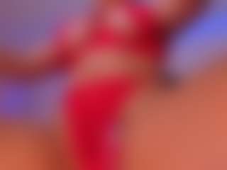 Live cam show with Bianca Pierce - MILF Teen (18+) on StripNow