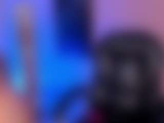 Live cam show with Bianca Pierce - Fuck on Mixed Magazine Live