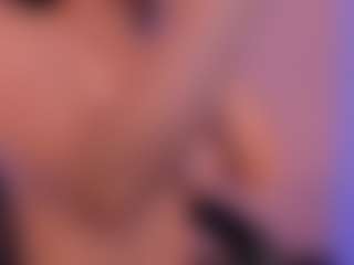 Live cam show with Bianca Pierce - Fuck on CamClone