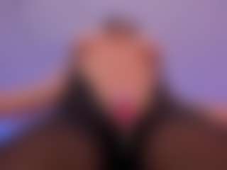 Live cam show with Bianca Pierce - Fuck on Camiplay Live