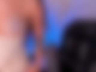 Bianca Pierce's Live Sex Cam Show