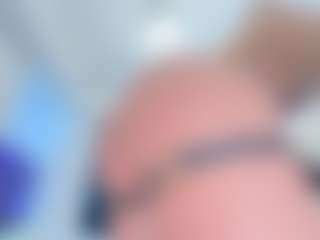 Live cam show with ScarletAndTom - Domination on Instabang