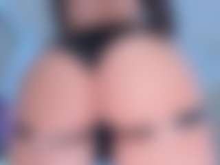ScarletAndTom's Live Sex Cam Show