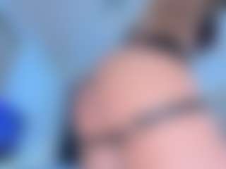 Live cam show with ScarletAndTom - Big Ass on fapnchat