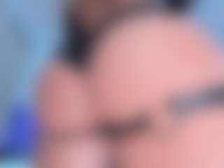 Live cam show with ScarletAndTom - Big Ass on CamSodaAdn