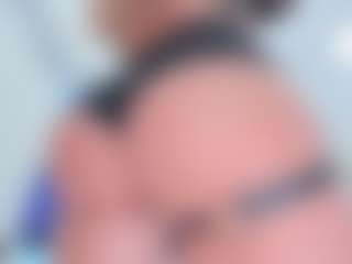 ScarletAndTom's Live Sex Cam Show