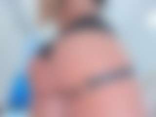 ScarletAndTom's Live Sex Cam Show