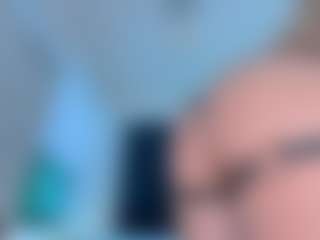 Live cam show with ScarletAndTom - Curvy on sexytreat.net
