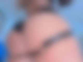 ScarletAndTom's Live Sex Cam Show