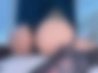 Live cam show with ScarletAndTom - Fingers on Camsoda