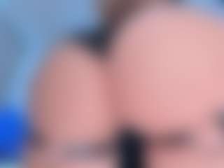 ScarletAndTom's Live Sex Cam Show