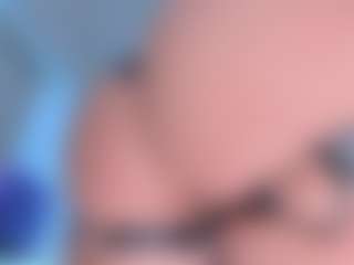 Live cam show with ScarletAndTom - Shaved Pussy on Stripli.com