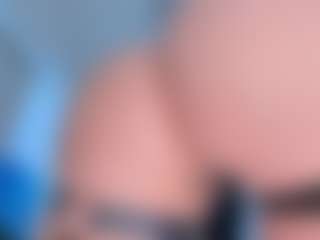 Live cam show with ScarletAndTom - Cum on livesuperchat.net