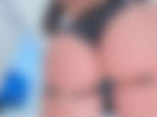 ScarletAndTom's Live Sex Cam Show