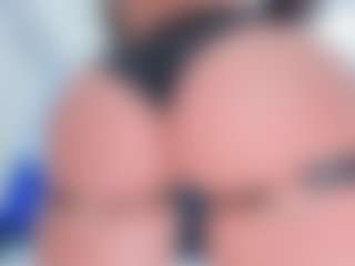 Live cam show with ScarletAndTom - BBW on Cam Slut