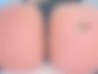 ScarletAndTom's Live Sex Cam Show