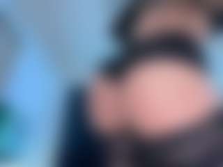 ScarletAndTom's Live Sex Cam Show