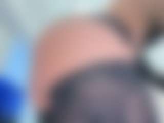 ScarletAndTom's Live Sex Cam Show