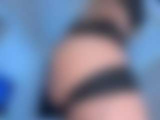 ScarletAndTom's Live Sex Cam Show